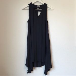 NWT Wet Seal Dark Blue Keyhole Flowy Tank M